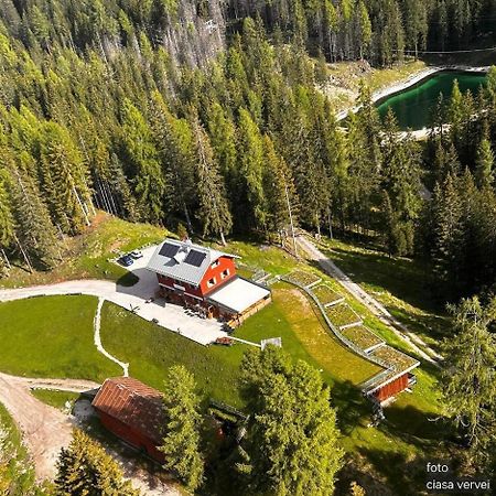 Ciasa Vervei Cortina d'Ampezzo Luaran gambar