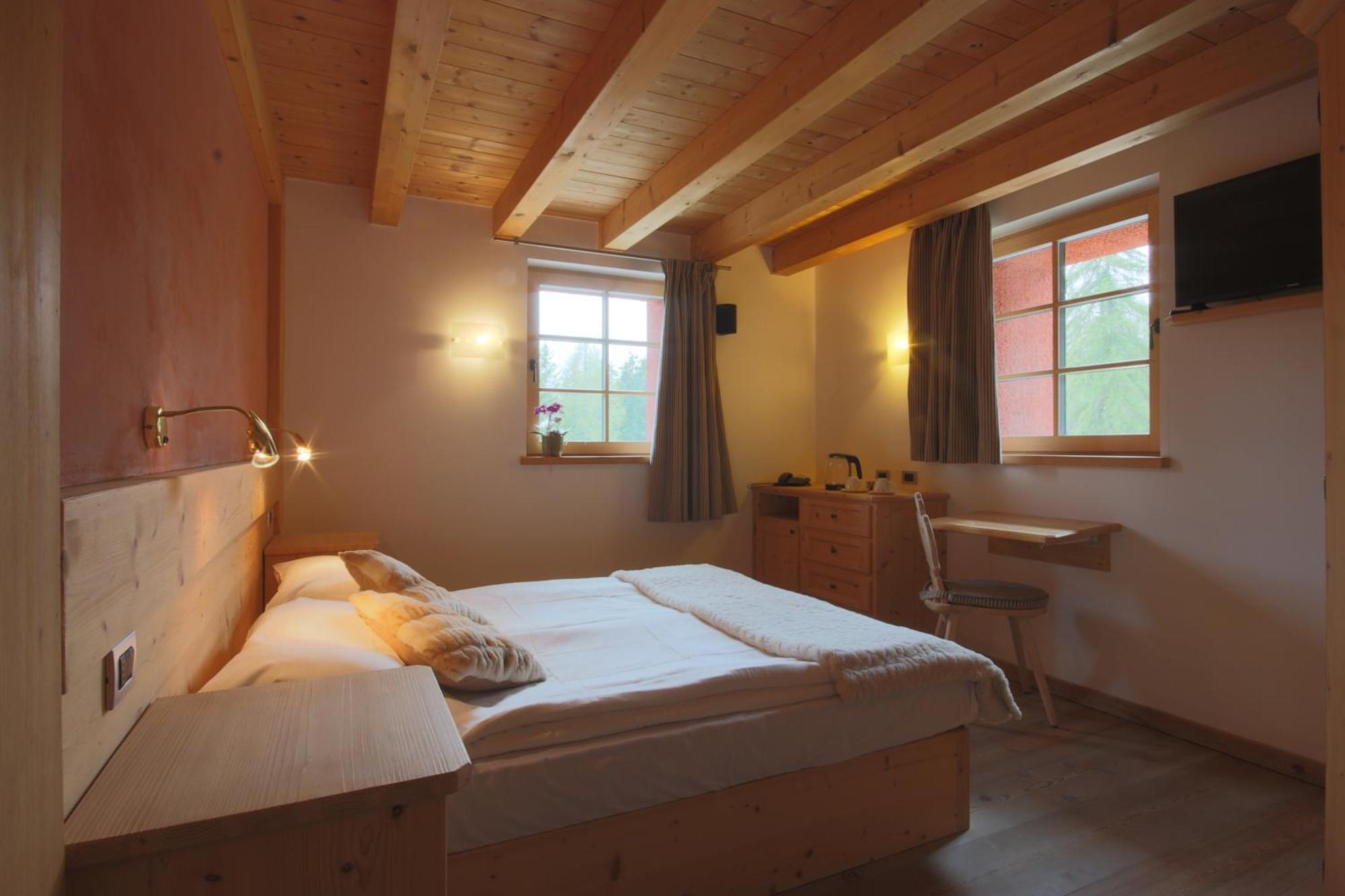 Ciasa Vervei Cortina d'Ampezzo Luaran gambar