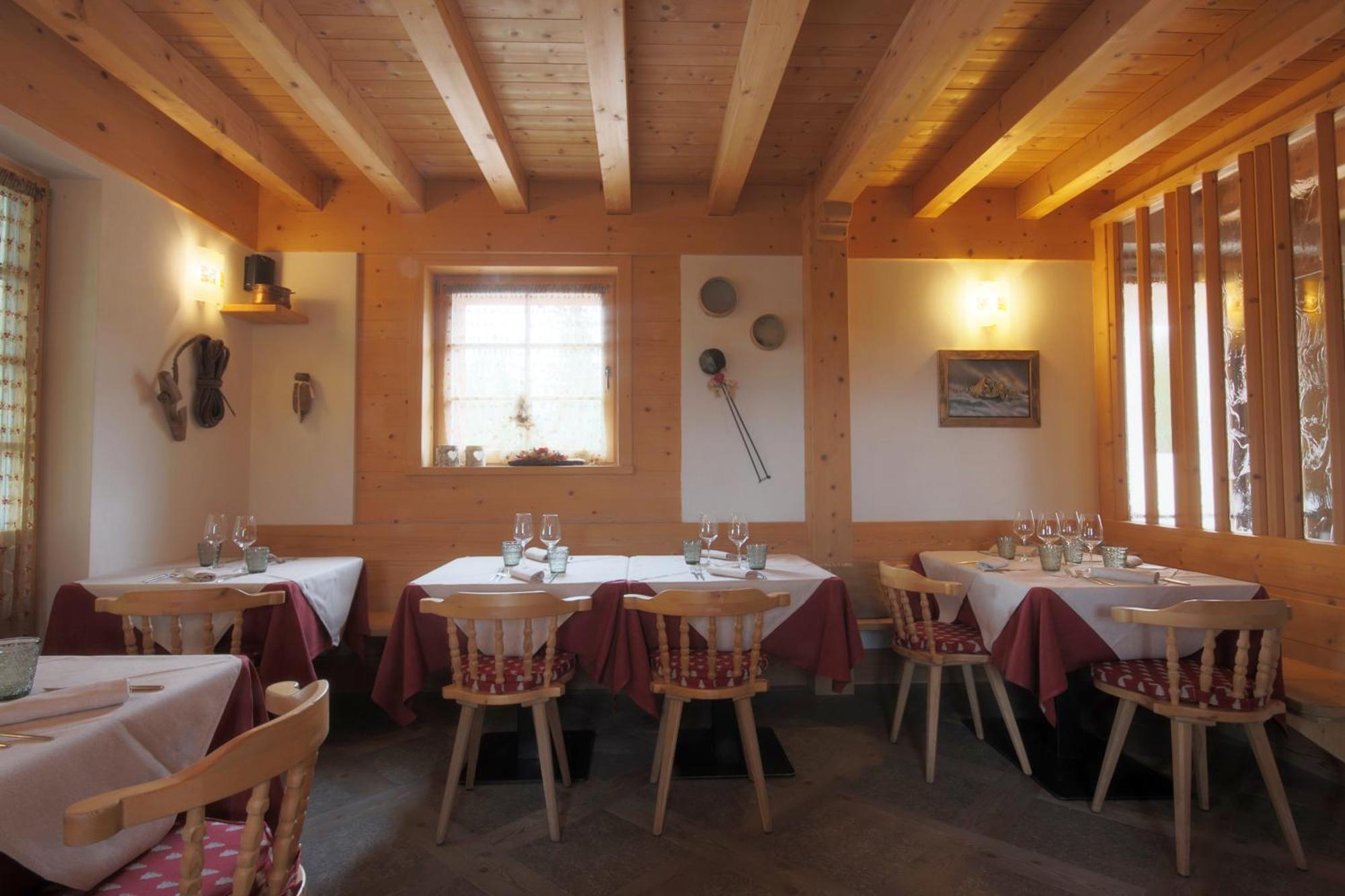Ciasa Vervei Cortina d'Ampezzo Luaran gambar