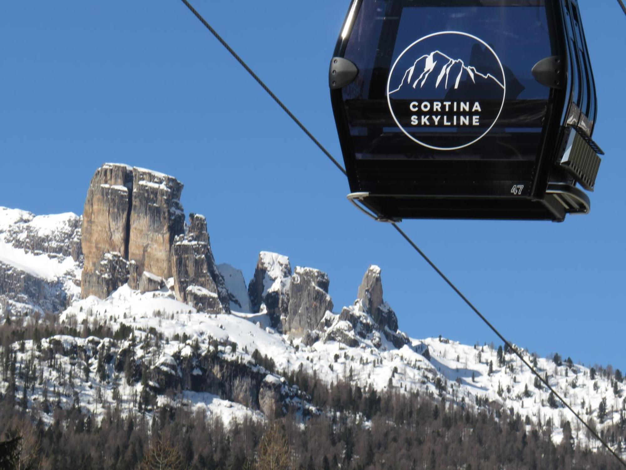 Ciasa Vervei Cortina d'Ampezzo Luaran gambar